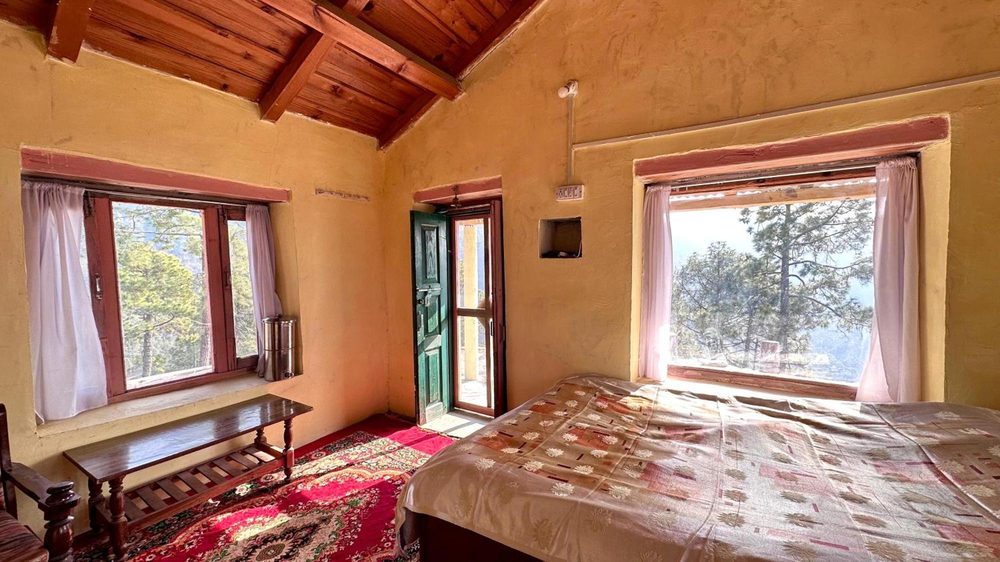 Joshi Cottage בינסר מראה חיצוני תמונה